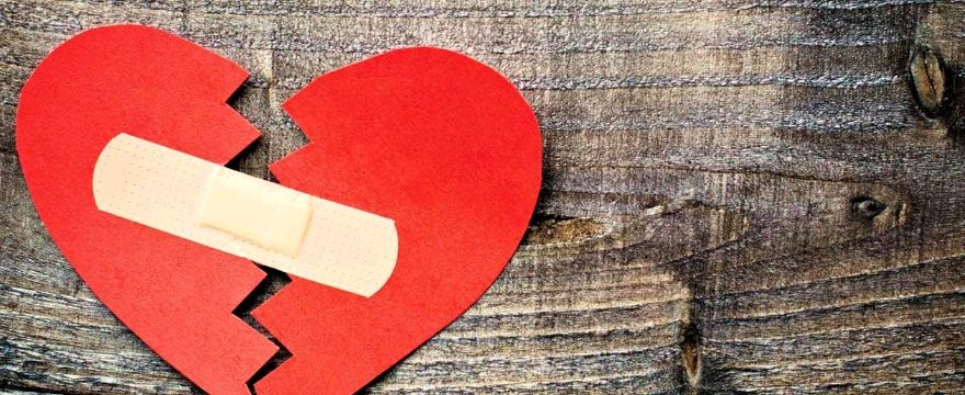 relaciones-toxicas-1-880x360